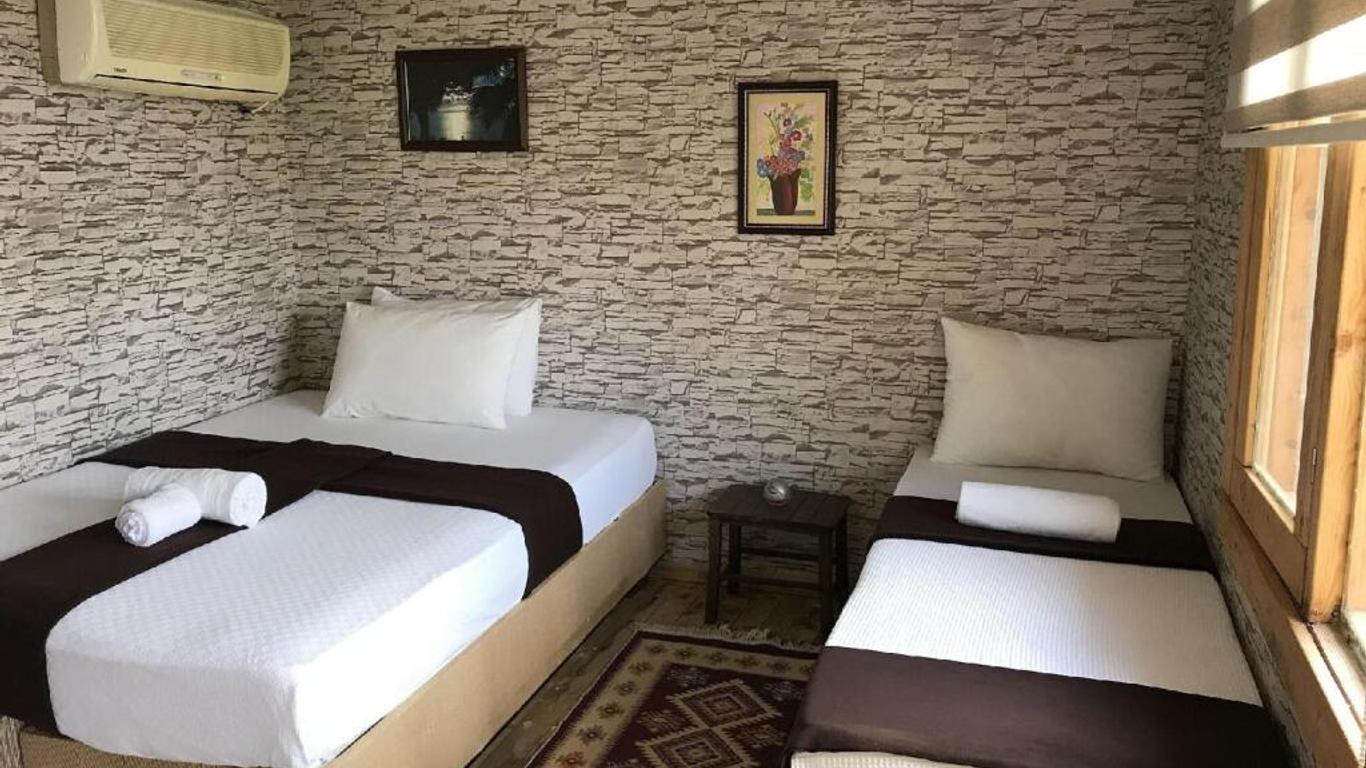 Ayanya Beach & Bistro Bungalows