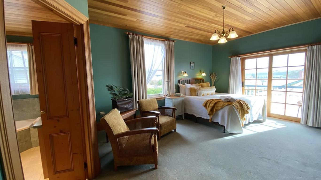 Hanlon Guest House