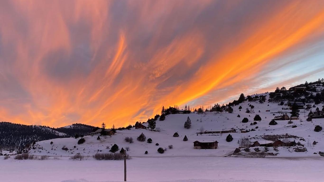 Aspen Cove Resort