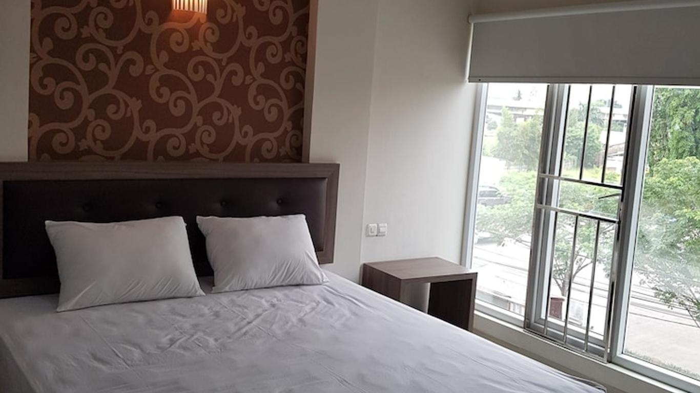 Ethan Hotel Kelapa Gading