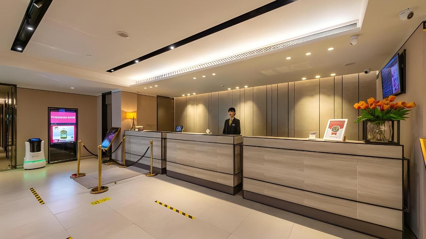 Home Inn Plus Beijing Guomao