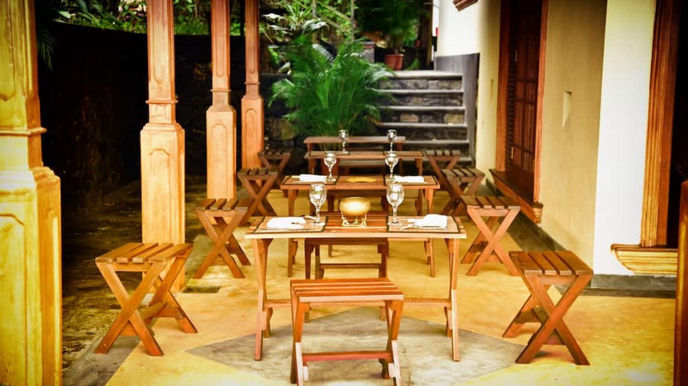 Green Palm Villa
