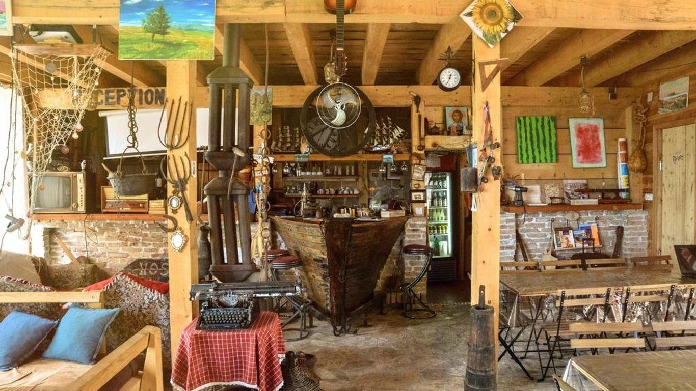 Hostel Anton