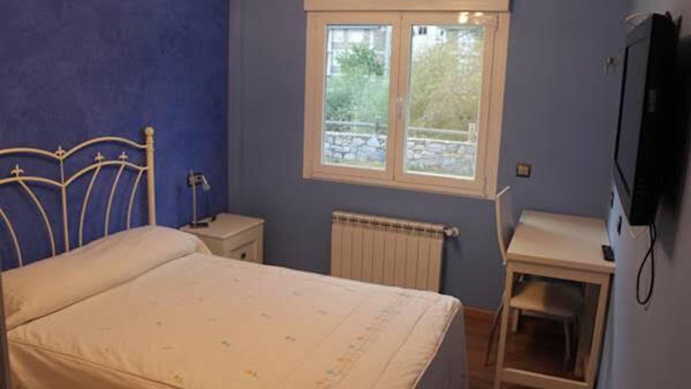 Hostal Burbia