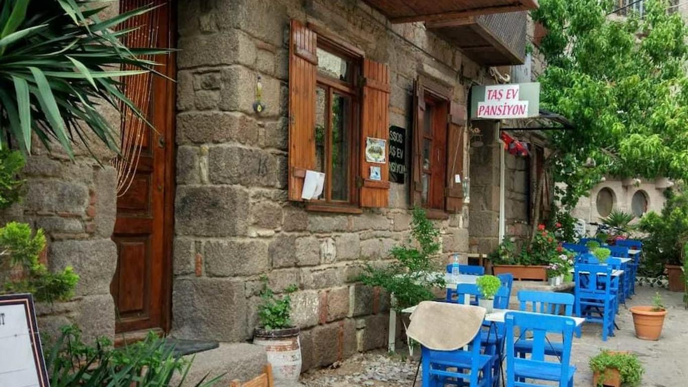Assos Tas Ev Pansiyon