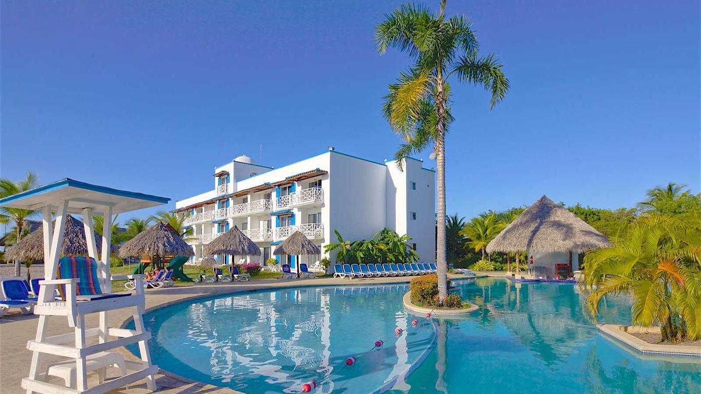 Playa Blanca Beach Resort