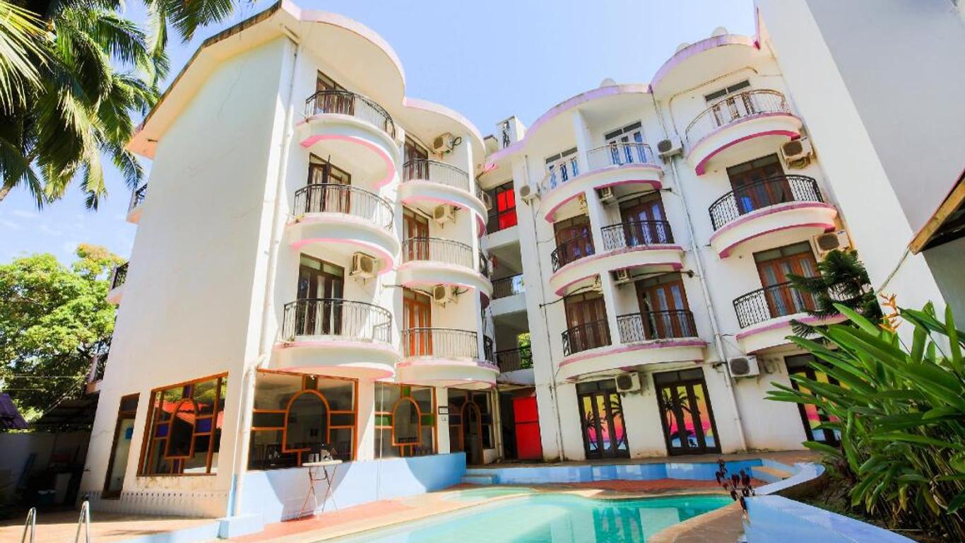 OYO Townhouse 256 Silver Palm Resort
