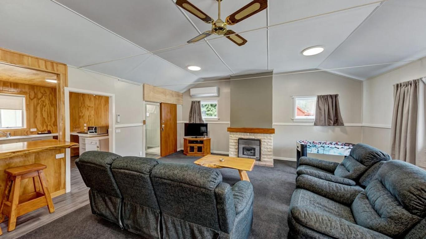 Burkes Pass Country Motels