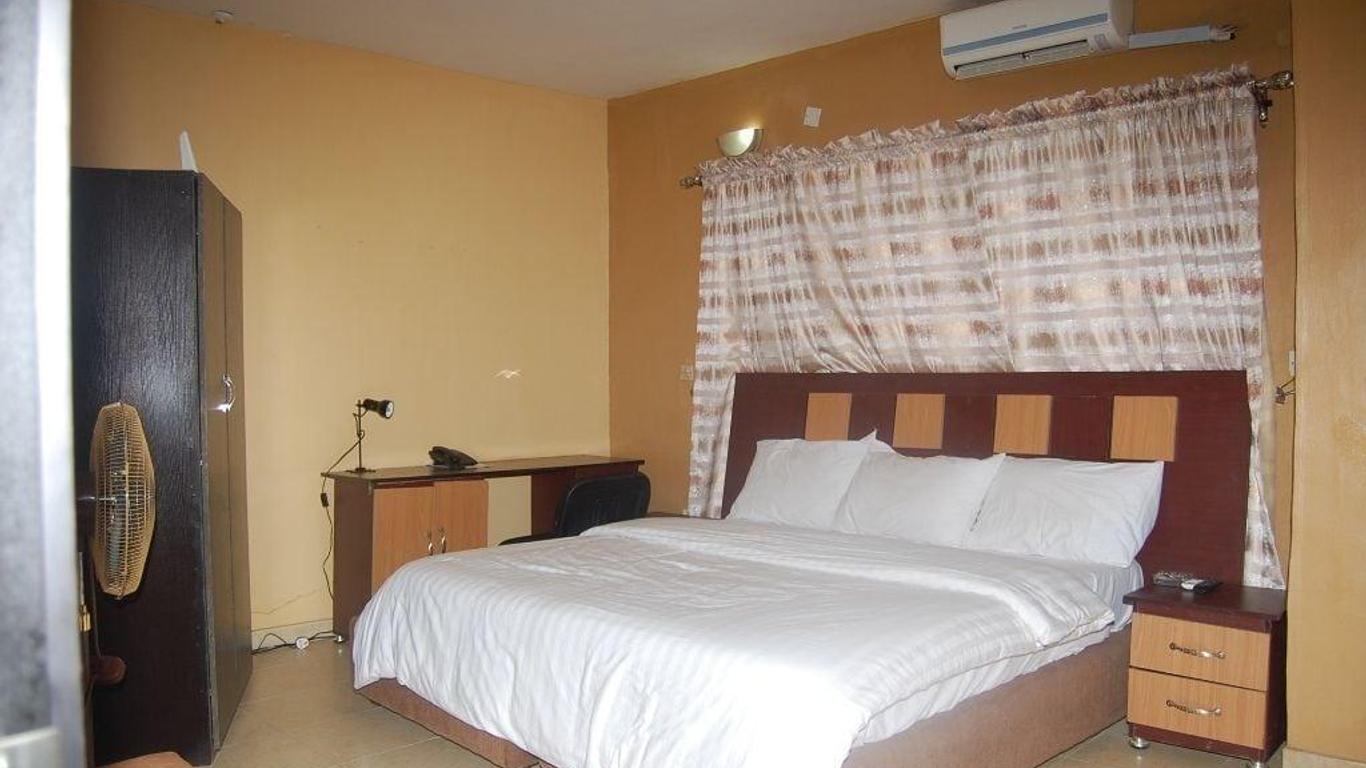 Bella Rose Hotel