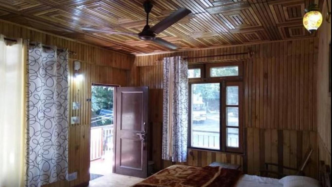 Mountain Orchid Hotel