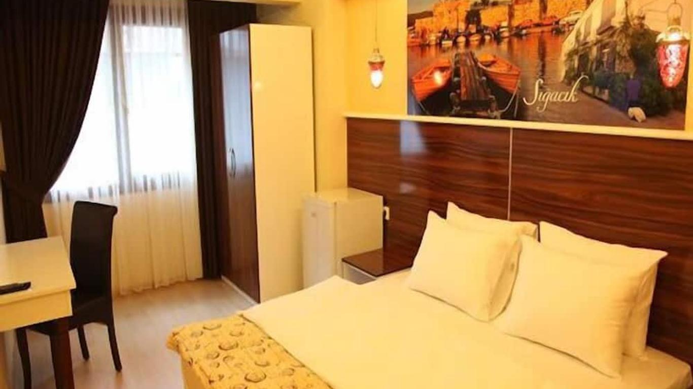 Lucid Hotel