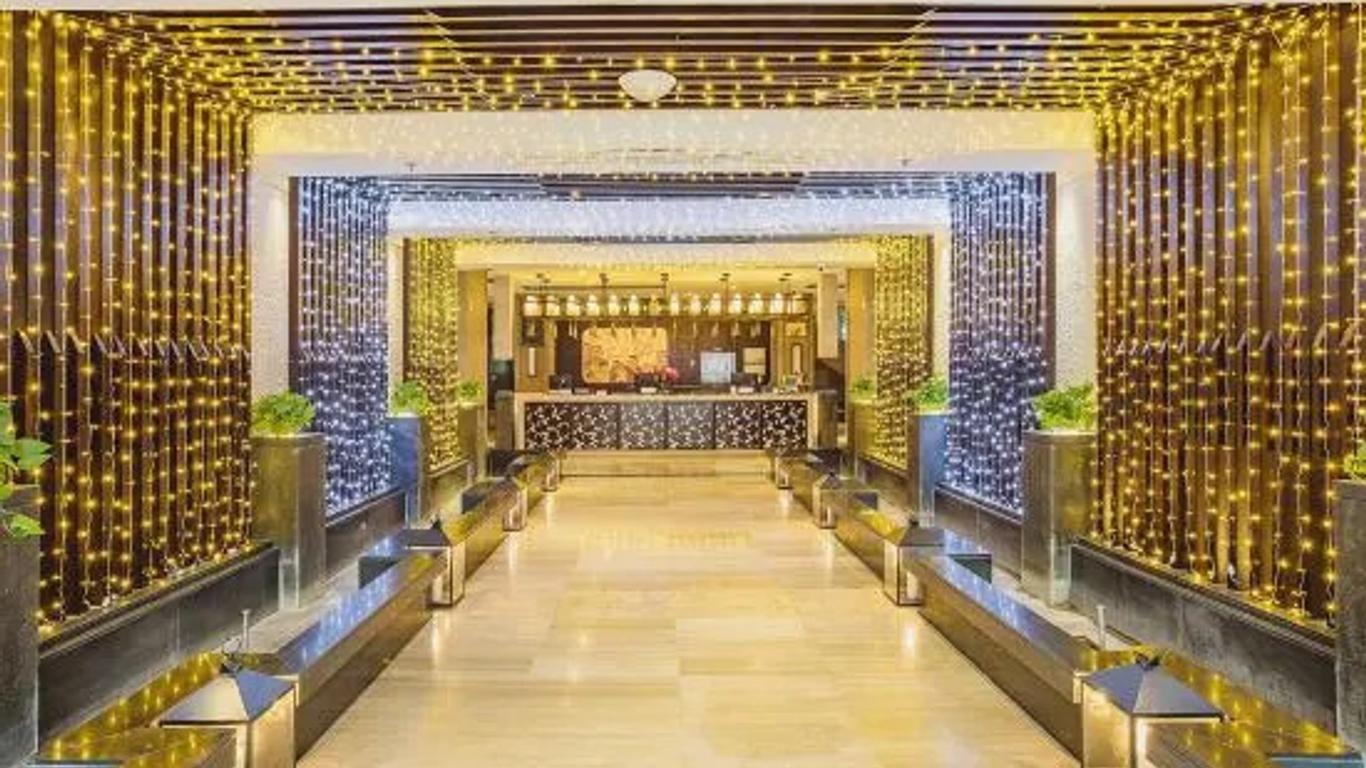 Jindaoxia Liangjiang Holiday Hotel
