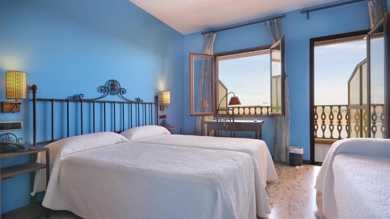Hotel Moya