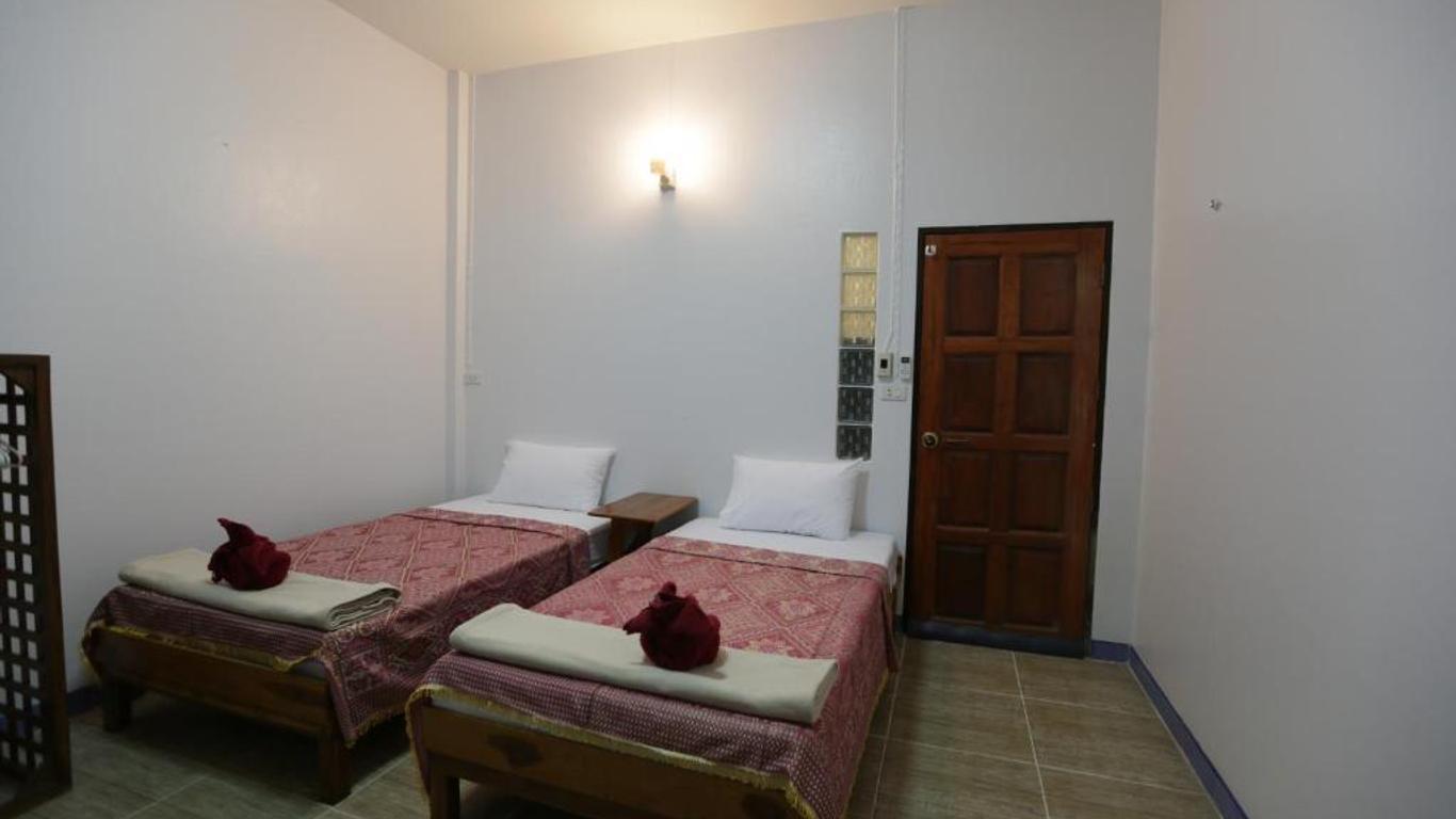 Sukhothai Hostel