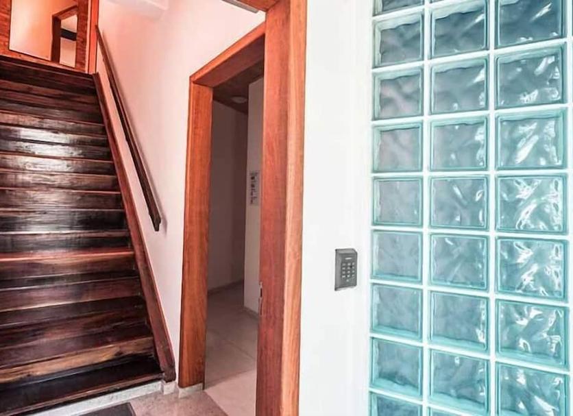 Escaleras Foto