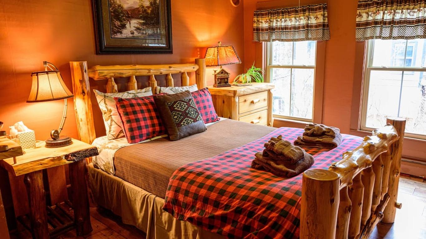 Roostercomb Inn