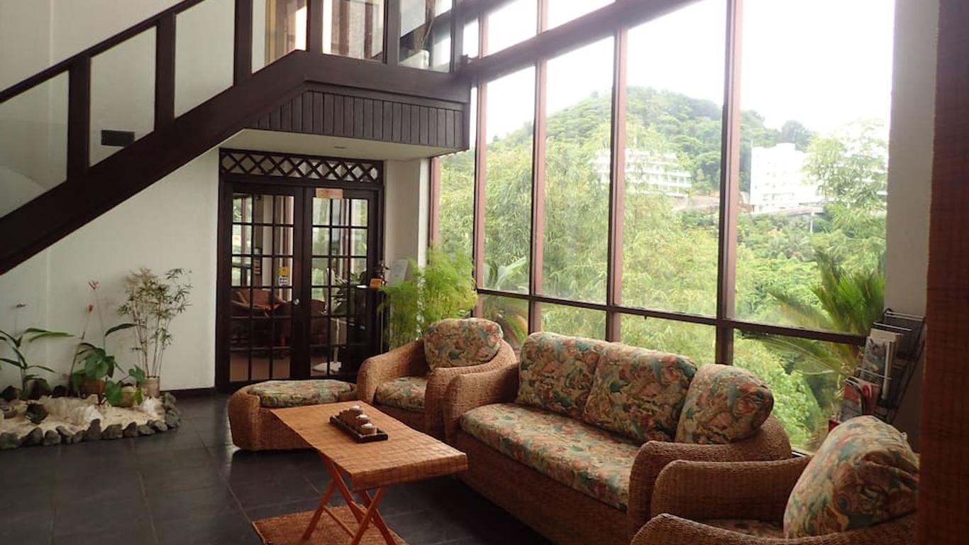 Cliffside View Hotel
