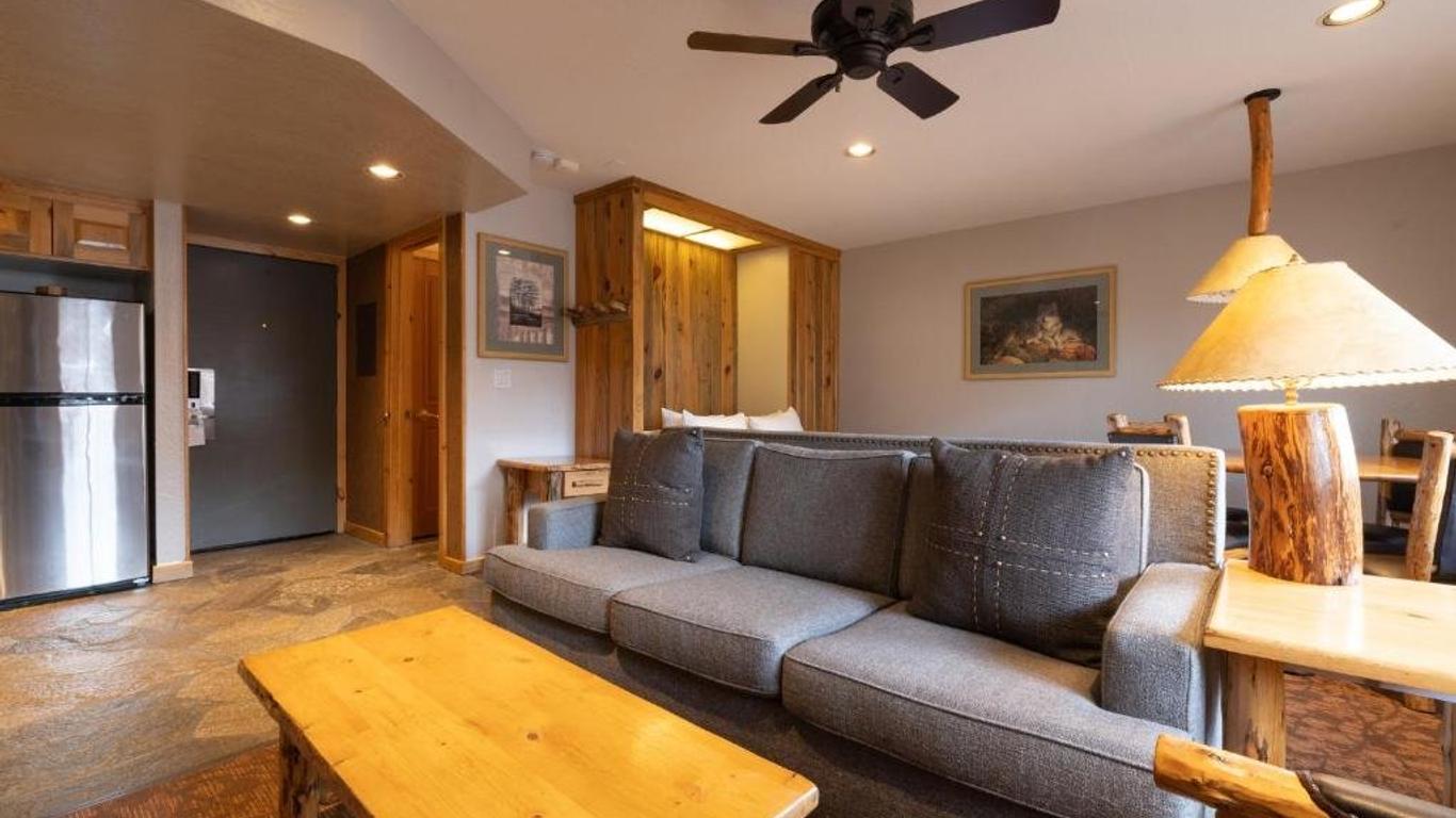 Red Wolf Lodge At Squaw Valley