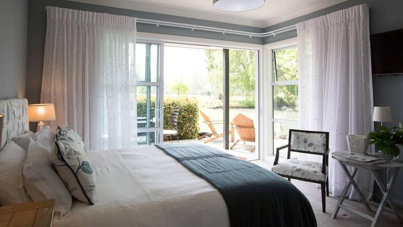 Revive On Oakview Boutique Beauty and Accommodation