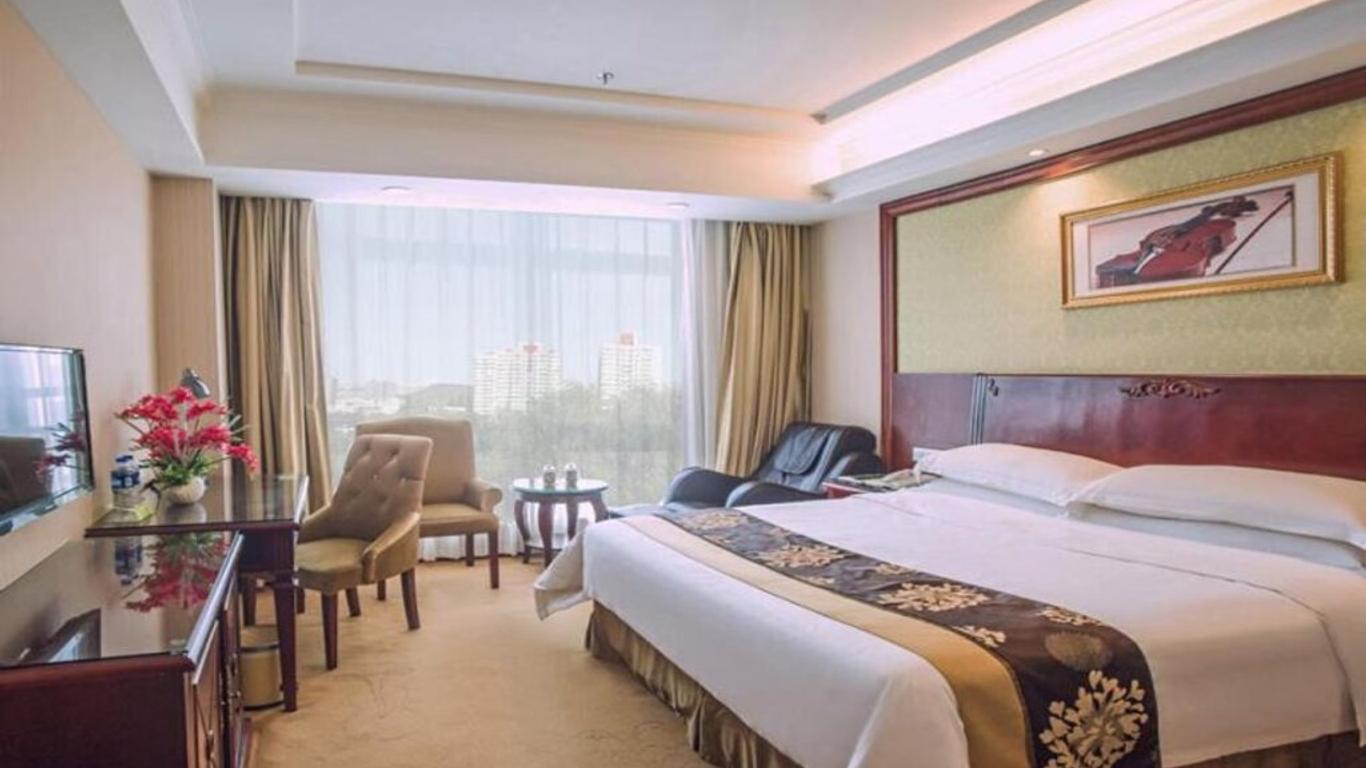 Vienna International Hotel Huizhou South Railway Station
