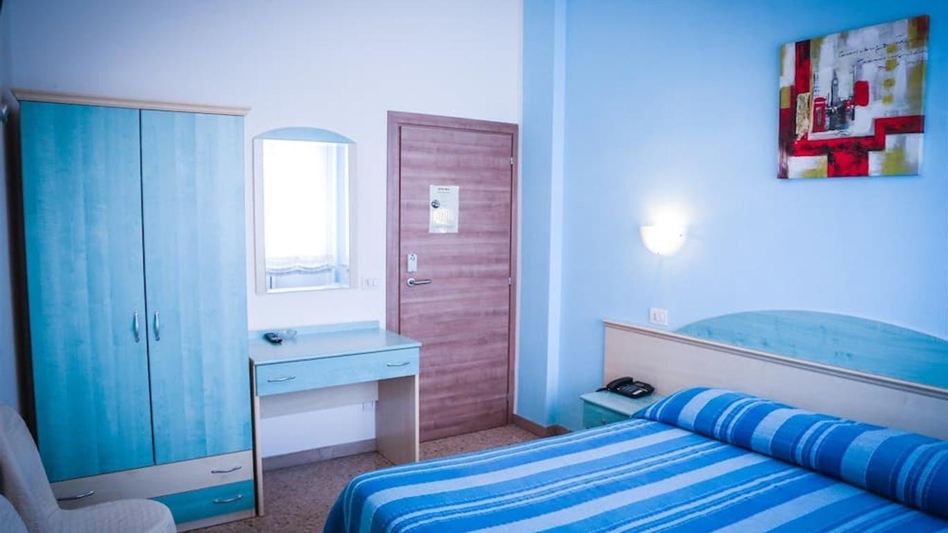 Hotel Ausonia