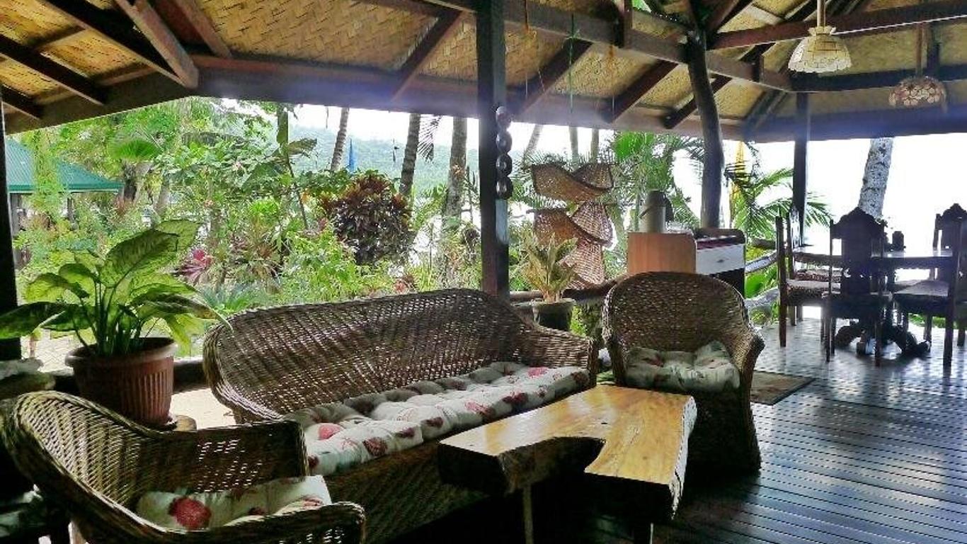 Elsa'S Cottage & Restaurant