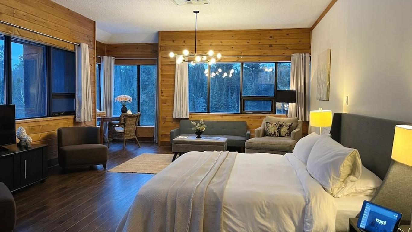 Nomi Resort