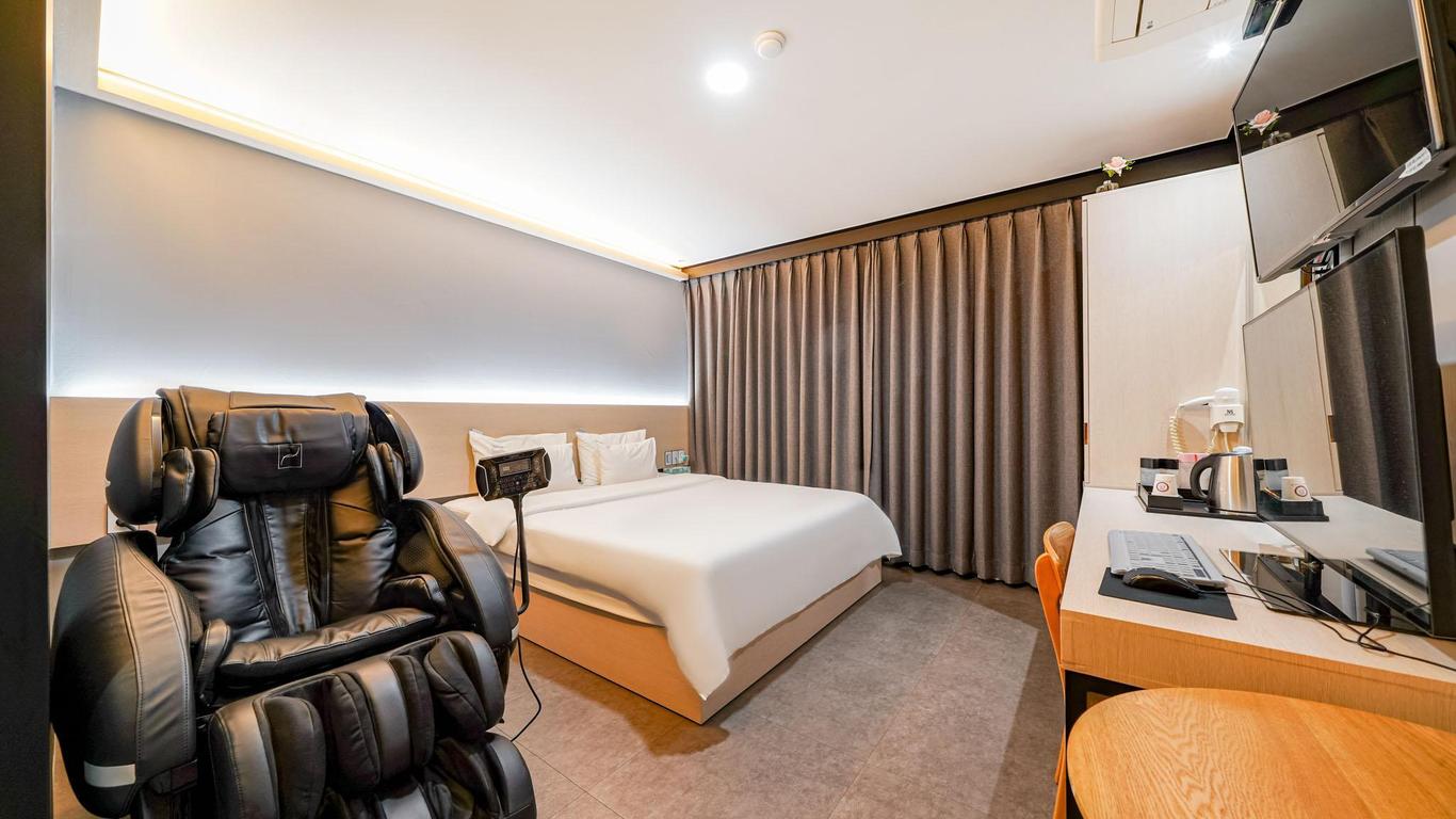 Busan Gangseo Sinhodong Hotel The May