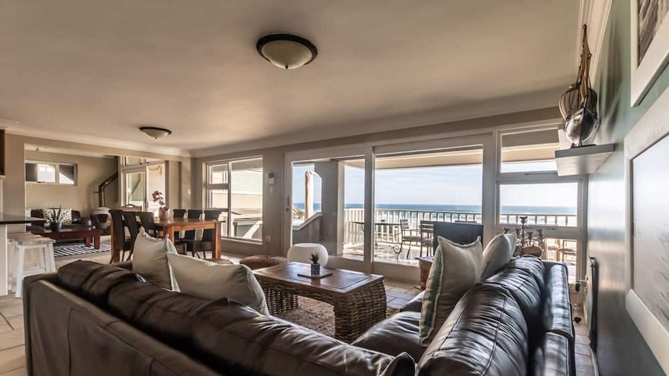 Dutton's Cove Guest House