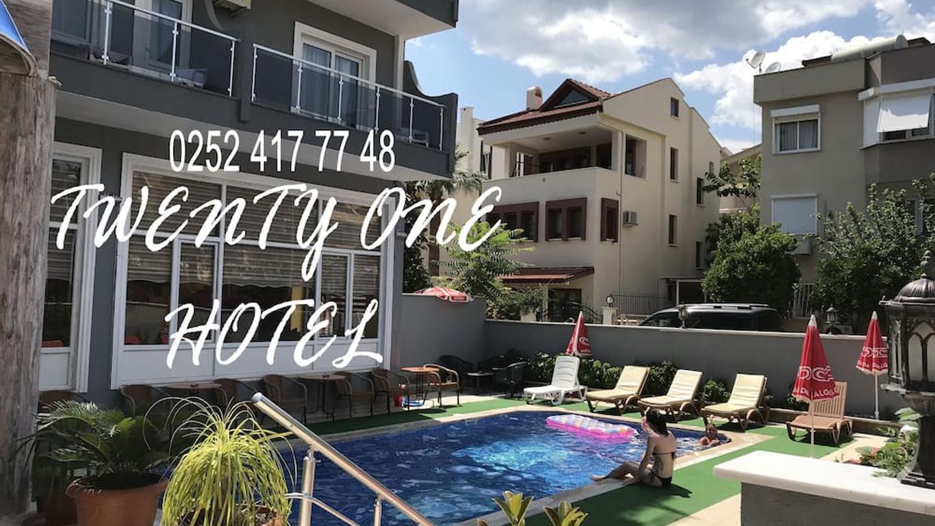 Twenty One Hotel