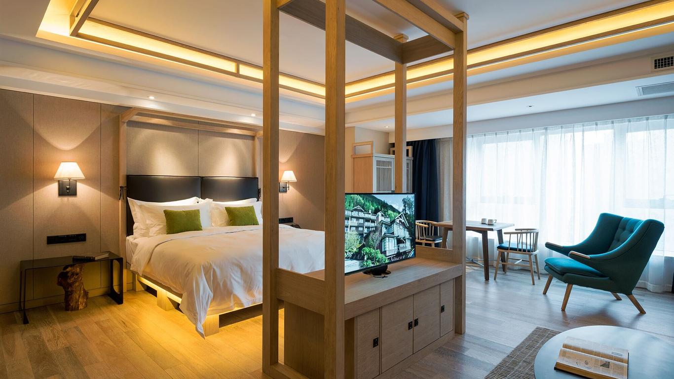 Harbin 22C Boutique Hotel