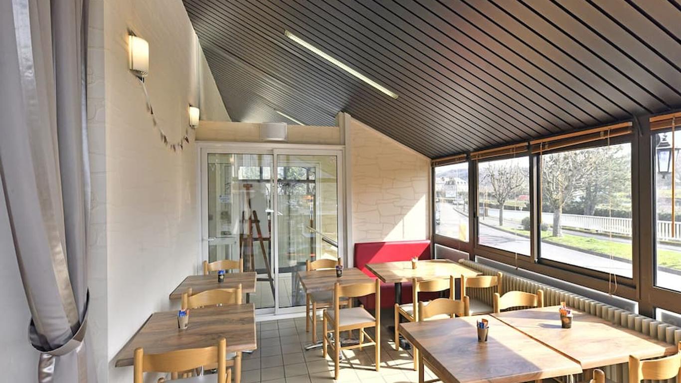 Hostellerie Du Cantal