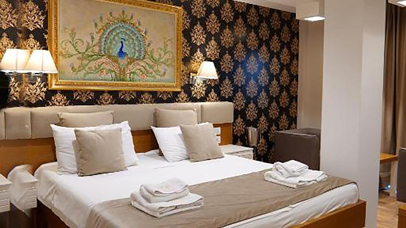 Hotel Queen