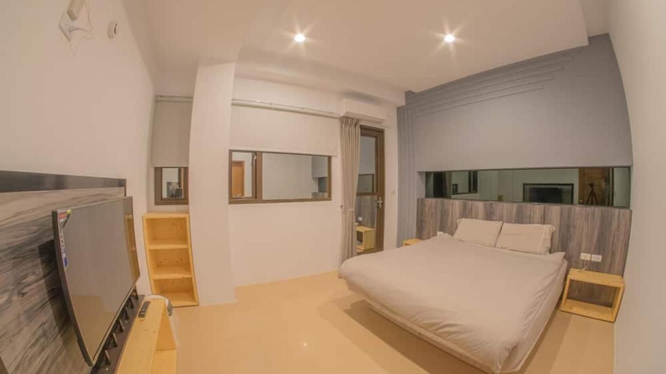Travelers Hostel
