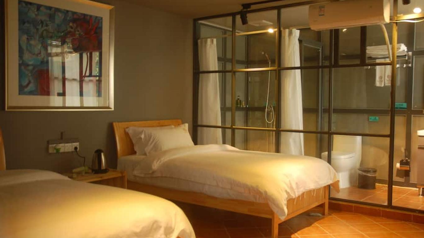 Lotus Bloom Youth Hostel