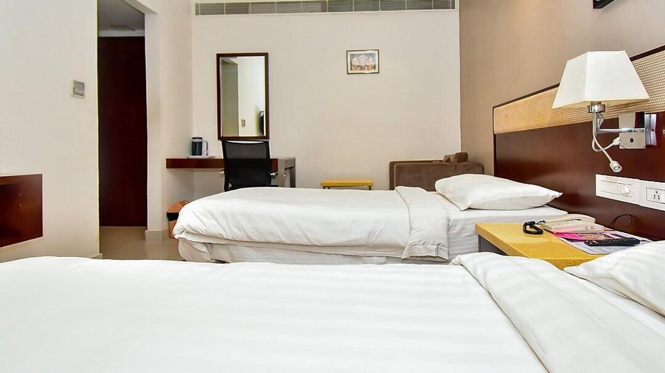 Hotel Srivatsa