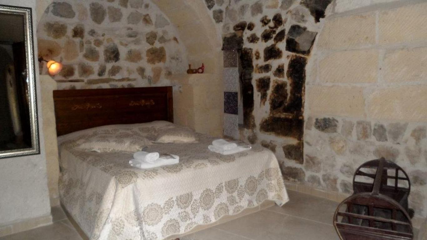 Uchisar Cave House