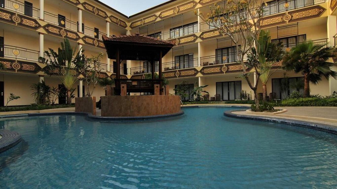 Yusro Hotel Restaurant & Convention