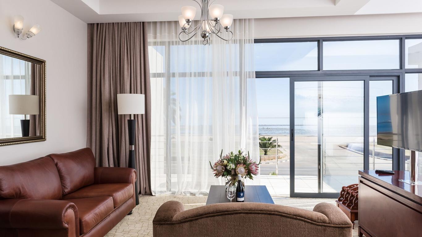 Flamingo Villas Boutique Hotel