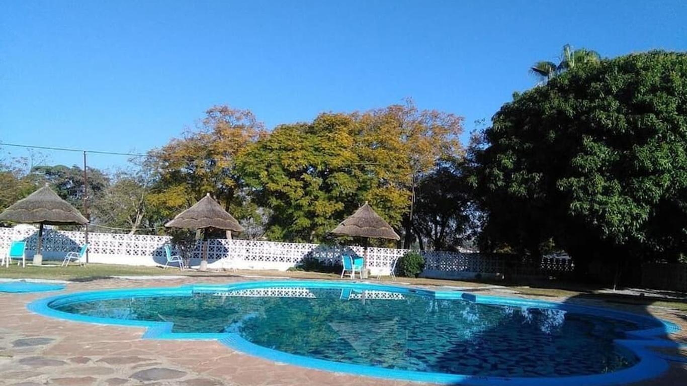 Regency Hotel Flamboyant