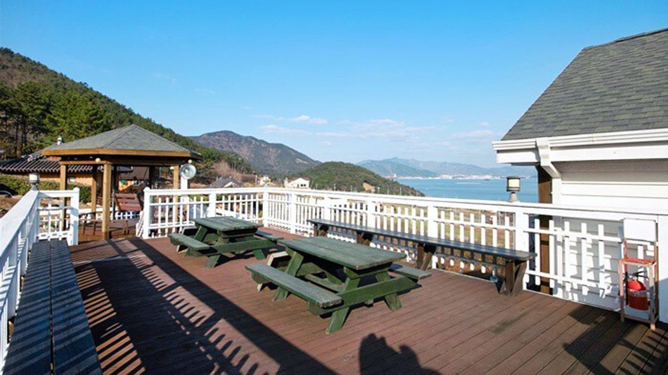 Namhae Sanmaru Tourism Pension