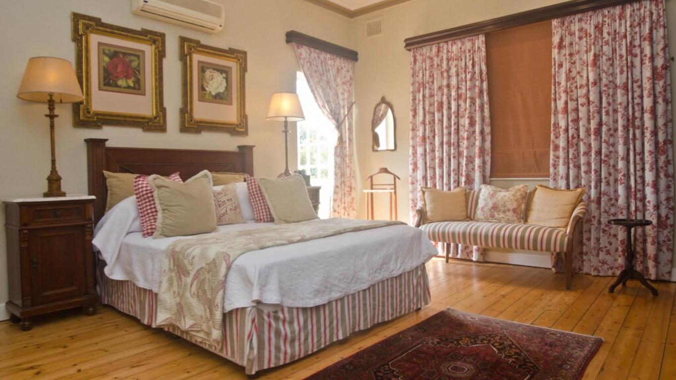 Cornerway Bed And Breakfast