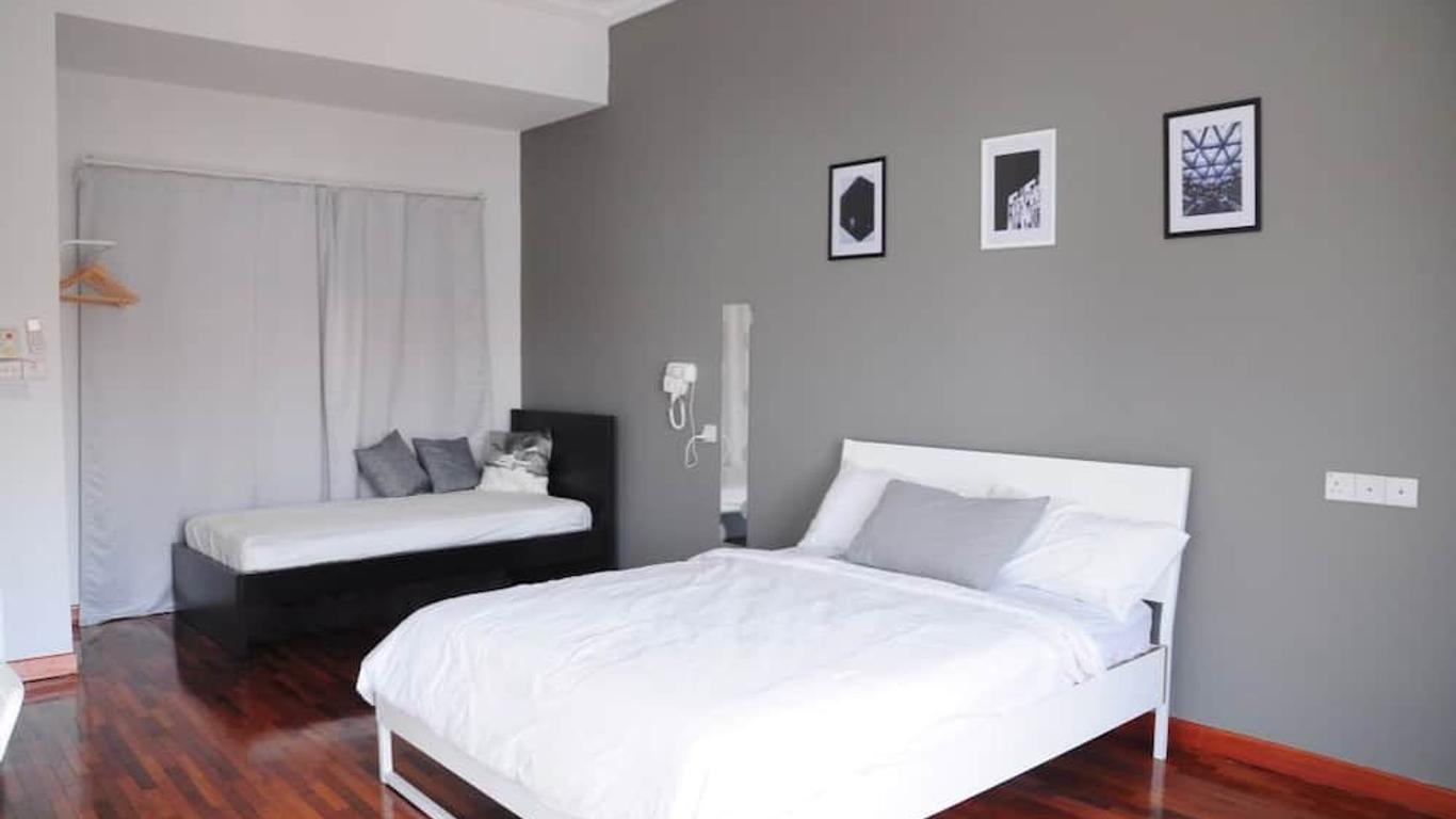 Grayhaus Guest House