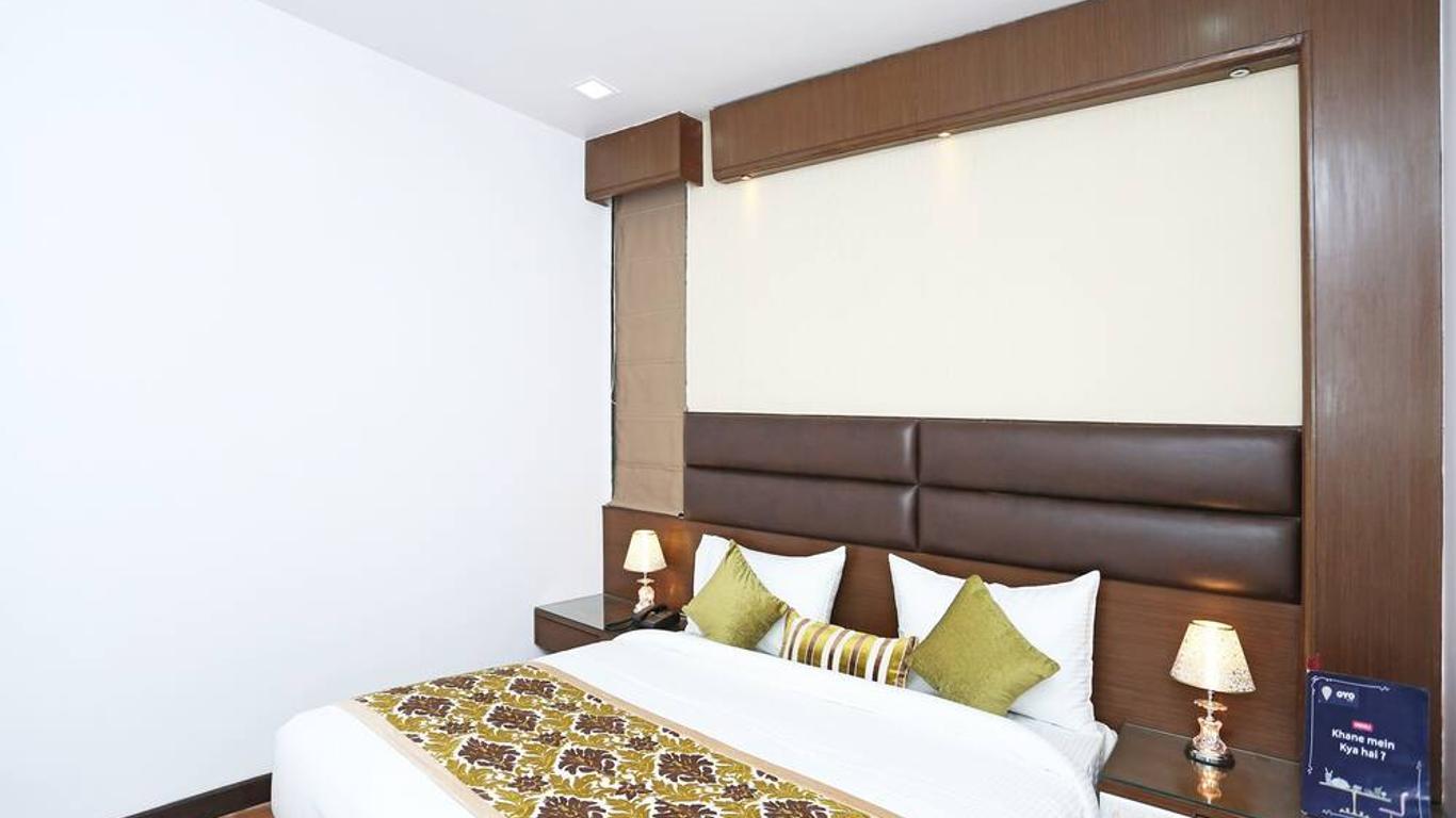 OYO 10591 Hotel Parktel