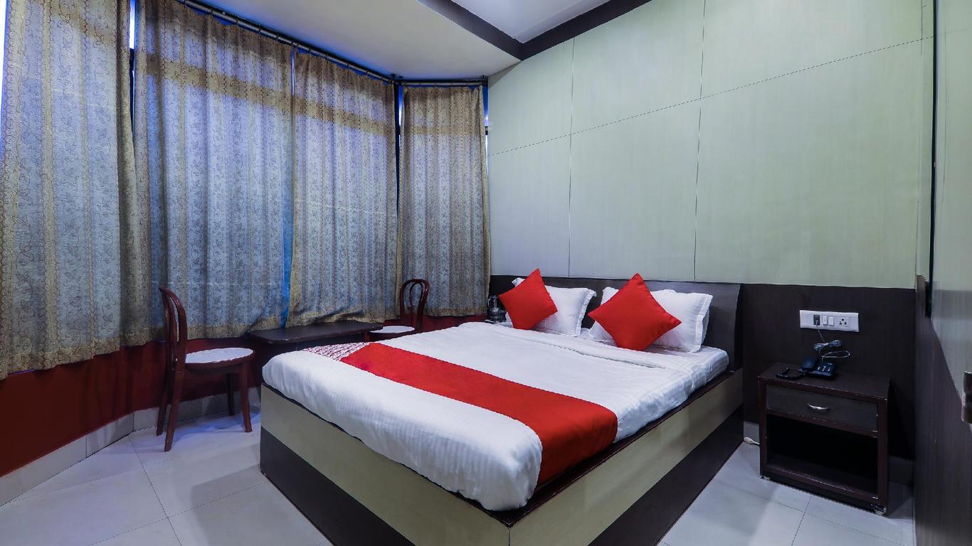 Hotel Golden Peak By OYO