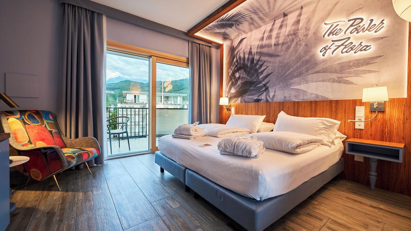 Parc Hotel Flora S