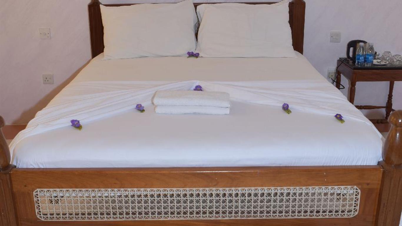 Chukwani Executive Inn