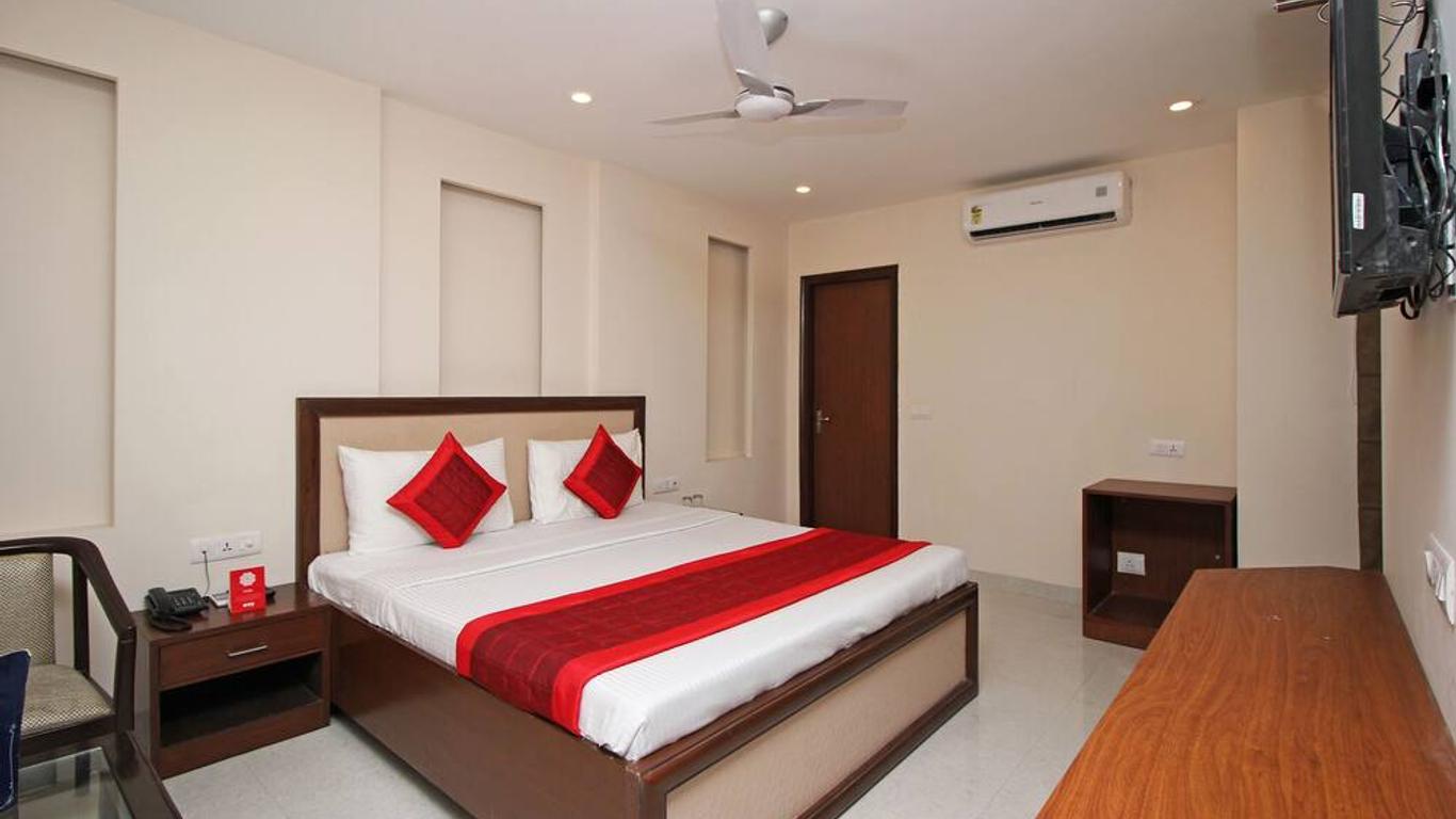 OYO Hotel Blu Pebbles Near Delhi Airport