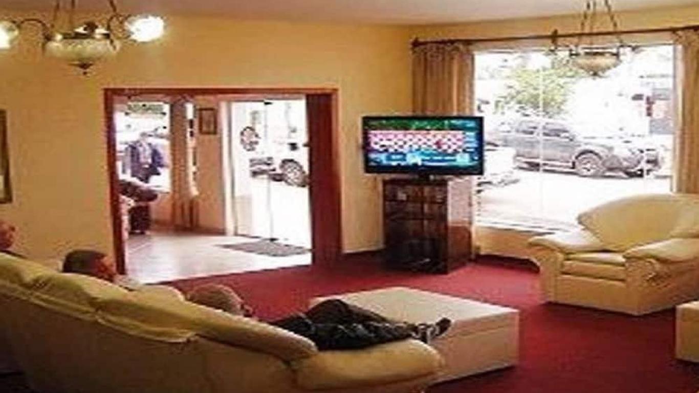 Hotel Dora