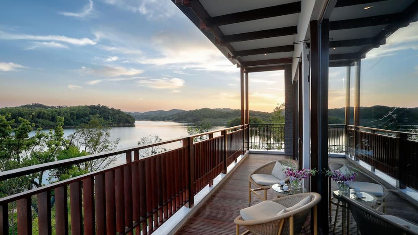 Wei Retreat Tianmu Lake